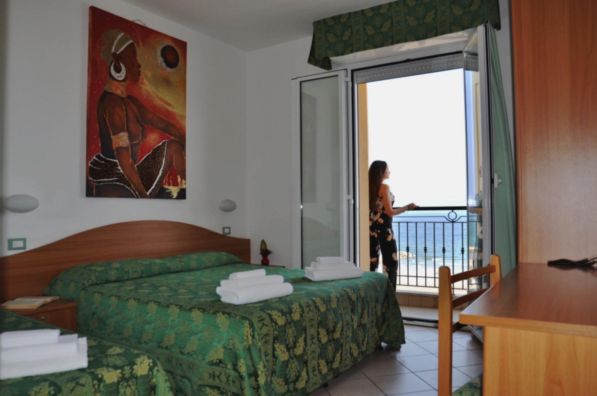 Hotel Belvedere Misano Adriatico Dış mekan fotoğraf